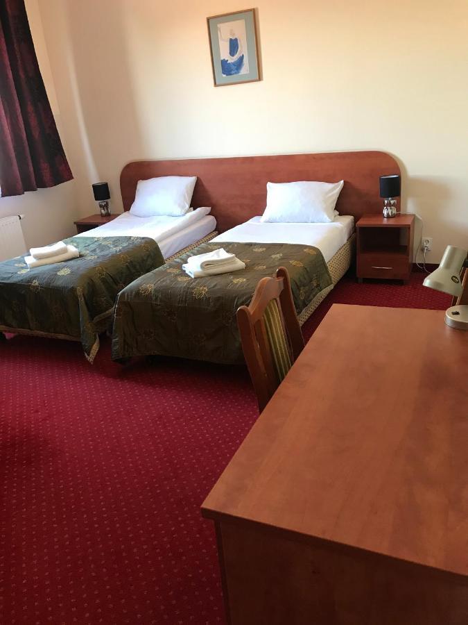 Motel Pintal Gorzów Wielkopolski Exteriör bild